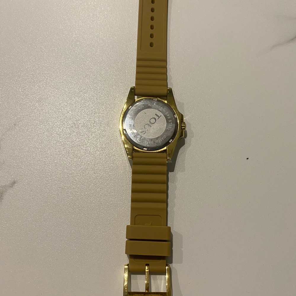 Watch - Picture 3 of 3